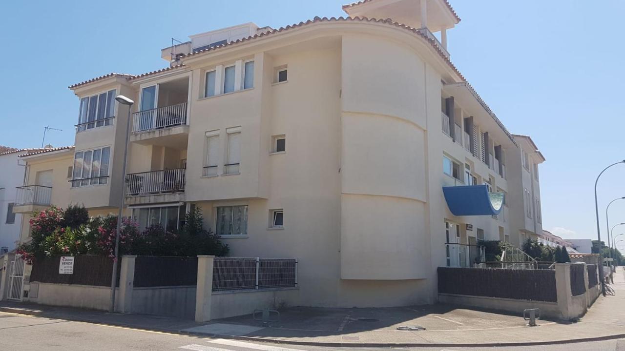 Magnifico Apartamento Junto Al Canal Principal. إمبوريابرافا المظهر الخارجي الصورة